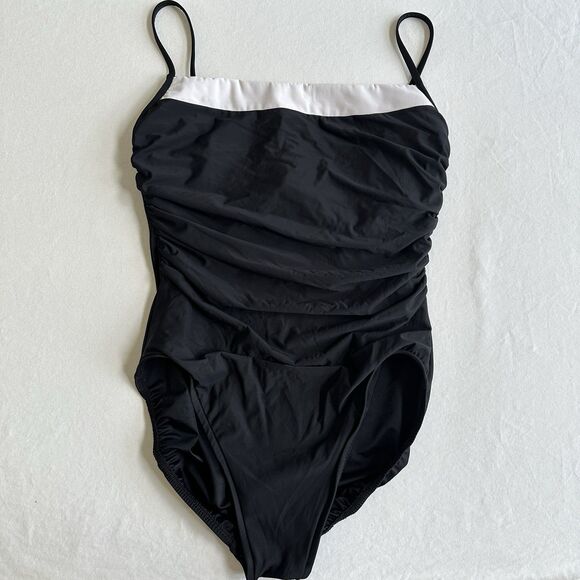 Miracle Suit Women’s Slimming Size 16 Black White One Piece Swimsuit Underwire - Picture 1 of 7